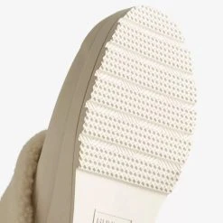 Hunter Women's Play Vegan Shearling Insulated Clogs In White 7 Hunter Women's Play Vegan Shearling Insulated Clogs In White -Birkenstock Shop ht wff1000rsp 1062 4 1100x